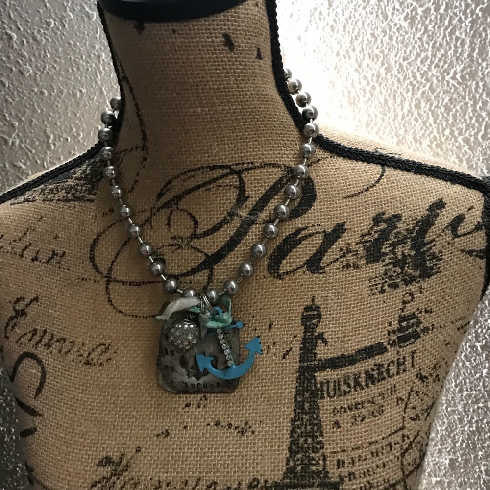 Perfect bulk necklace